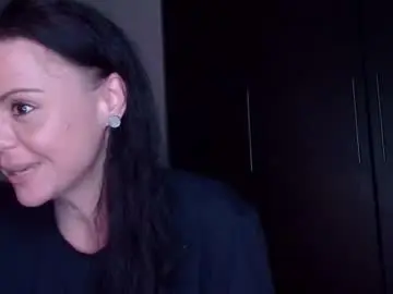 Mrs_bunny_swing  live sex cam