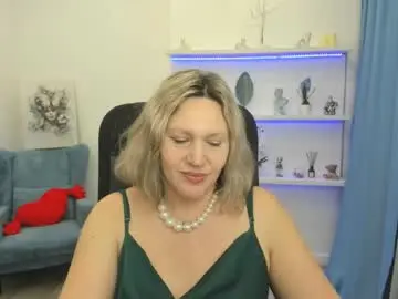 Ninastarle  live sex cam