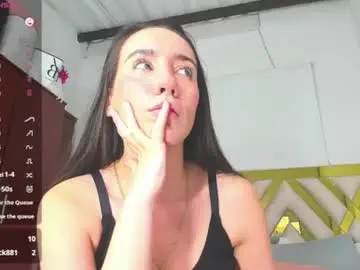 Rousee_yarelds  live sex cam