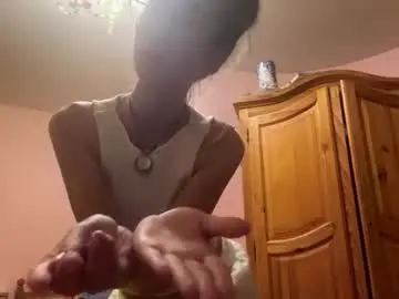 Sunnymalouf  live sex cam
