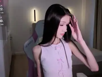 Sweetiebones  live sex cam