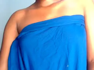 Ebonycurvyqueen  live sex cam