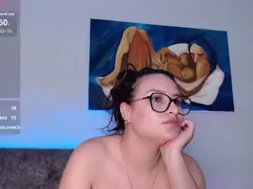 Esmeraldahills  live sex cam