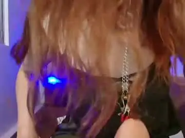 Gabys1610  live sex cam