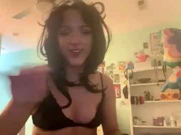 Irinaluvis  live sex cam