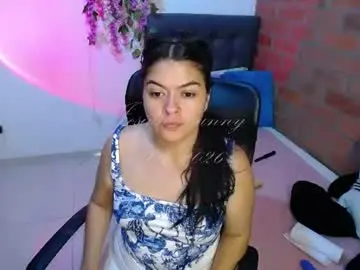 Jesiica_bunny  live sex cam