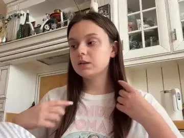 Jongmenches  live sex cam