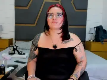 Juana_valkiria  live sex cam