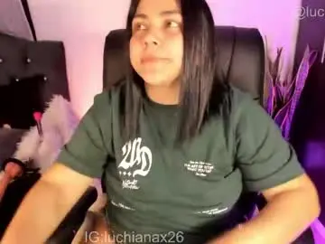 Lucy266_  live sex cam