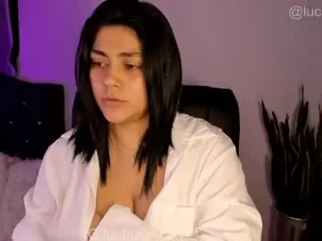 Lucy266_  live sex cam