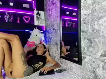 Lucy_unlimited  live sex cam