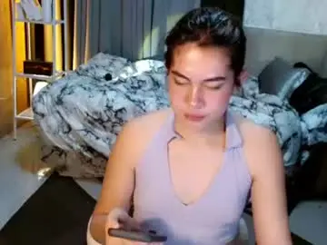 Luna_delrey18  live sex cam