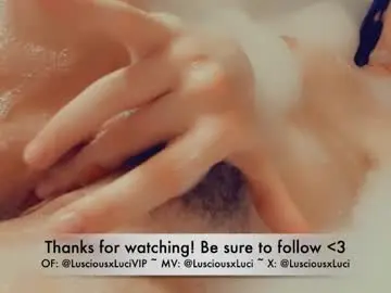 Lusciousxluci  live sex cam