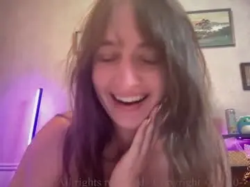 Lusciousxluci  live sex cam