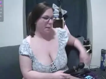 Punishwithpain  live sex cam
