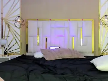 Skinnymuse_vc  live sex cam