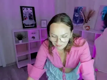 Bella_sw0n  live sex cam