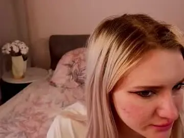 Brunaalcorn  live sex cam