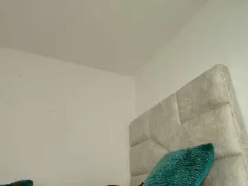 Elizawiliamst  live sex cam