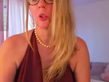 Esmimilf  live sex cam