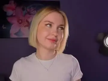 Eva_kiki  live sex cam