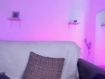 Jaulyn_18  live sex cam