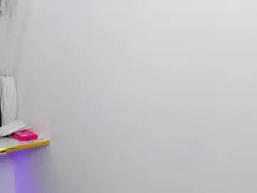 Jaulyn_18  live sex cam
