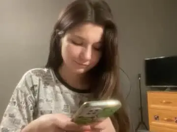 Kymberlychimes  live sex cam