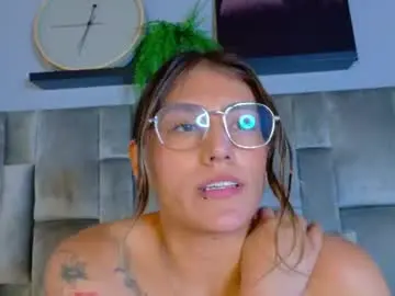 Liaamoretti__  live sex cam