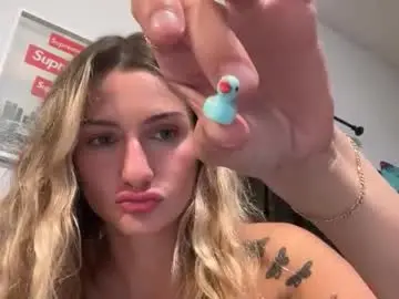 Lihvfanz3  live sex cam