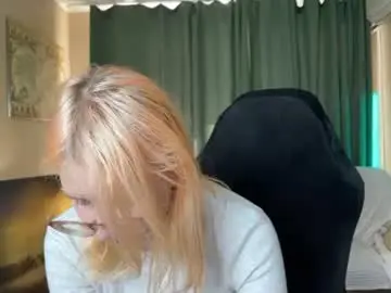 Lily_spark_  live sex cam