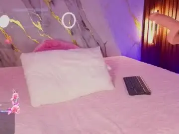 Mollylewis18  live sex cam