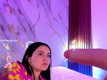 Mollylewis18  live sex cam