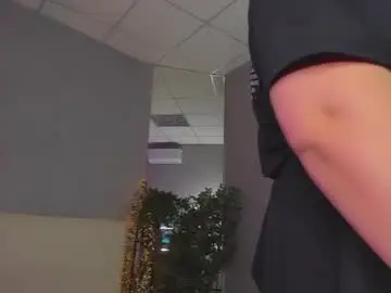 Monasteel  live sex cam