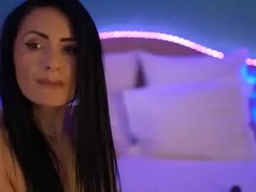 Raisavawn  live sex cam