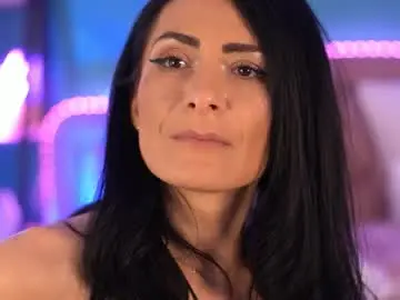 Raisavawn  live sex cam