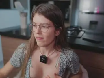 Rebeccastonee  live sex cam