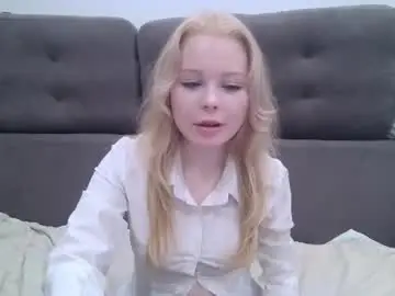 Stellamellow  live sex cam