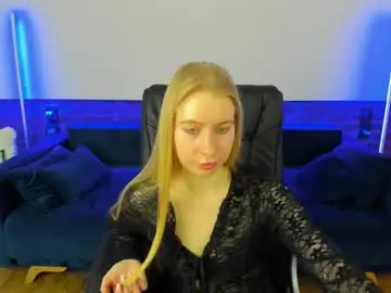 Alina__blonde  live sex cam