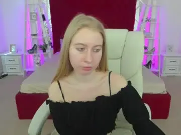 Alina__blonde  live sex cam