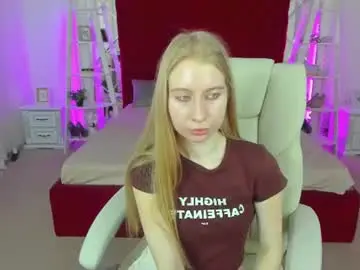 Alina__blonde  live sex cam