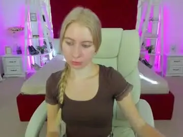 Alina__blonde  live sex cam