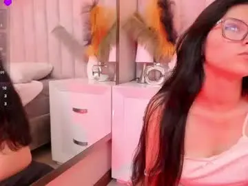 Amber__hill__  live sex cam