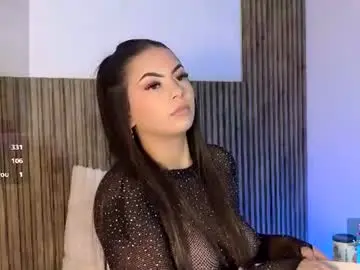 Amberlu__  live sex cam