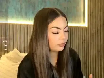 Amberlu__  live sex cam