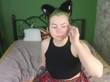 Amellissmoon  live sex cam