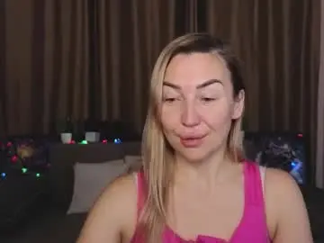 Ay_kiss_jully  live sex cam