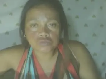 Carinesexy69  live sex cam