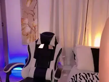 Chloemoreti  live sex cam