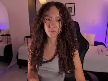 Chloemoreti  live sex cam